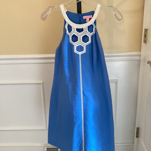 Beautiful blue white lily Pulitzer dress size 6 great condition - Picture 3 of 11